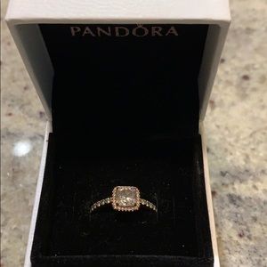 Pandora ring. Rose gold size 7